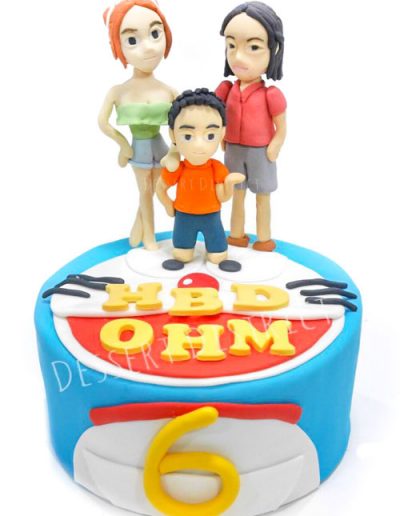 Doraemon and lovely family fondant cake