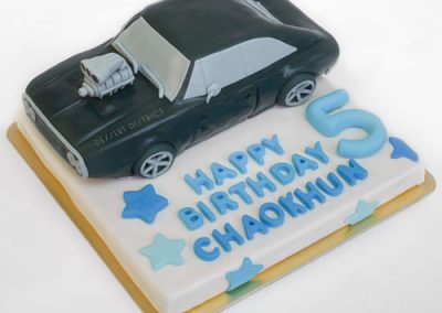 Fast and Furious fondant theme cake