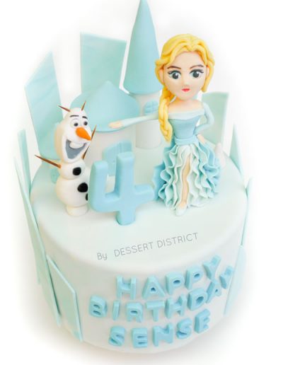 Frozen Olaf Fondant Cake