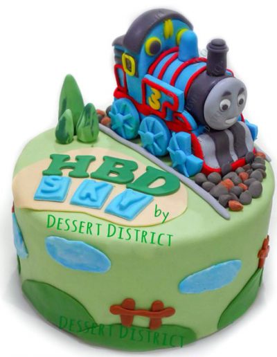 Thomas train cake