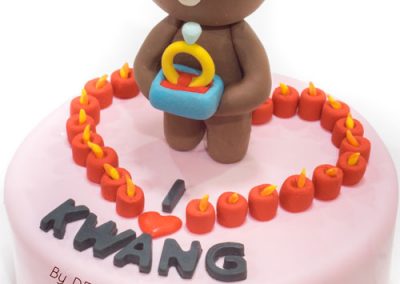 Would you marry me Brown-bear cake